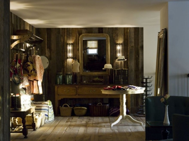 Reclaimed Mixed Hardwood Grey Board - Soho Hotel