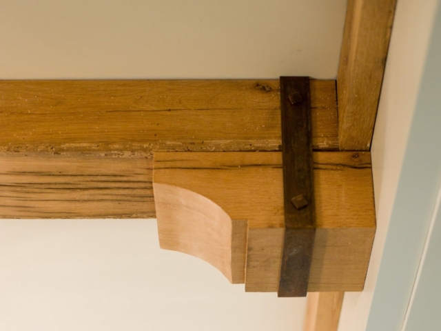 Reclaiemd White Oak Corbel