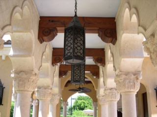 Reclaimed Douglas Fir Beams and Corbels - Exterior Porch