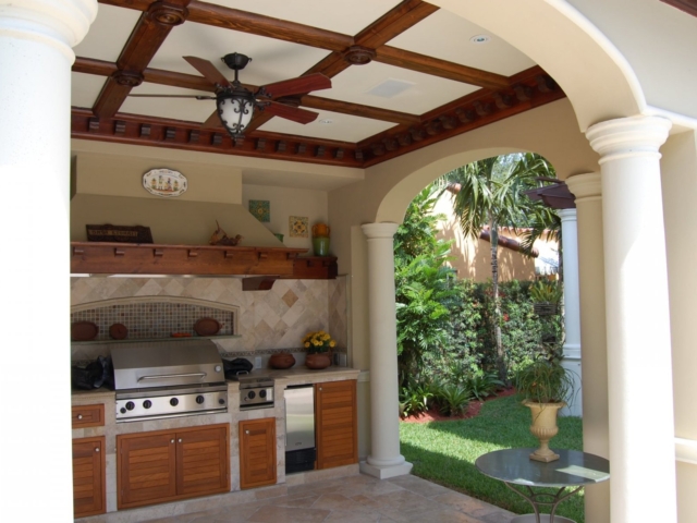 Reclaimed Douglas Fir Beams Corbels and Finials - Outdoor Kitchen