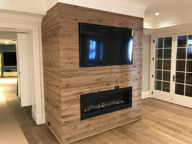 Reclaimed White Oak Mixed Grain Wall Planking for Built In