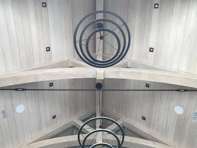 Douglas Fir Curved Bottom Trusses