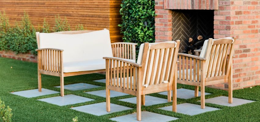 diy outdoor fireplace (4) Prefabricated fireplace kits provide a quick and convenient solution for homeowners.