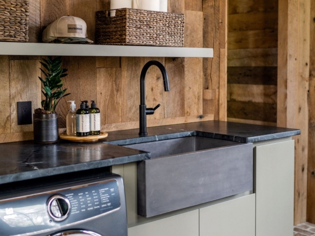 Reclaimed White Oak Natural Patina Circular Sawmark Planking - Laundry Room
