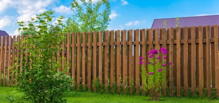 A wooden fence.