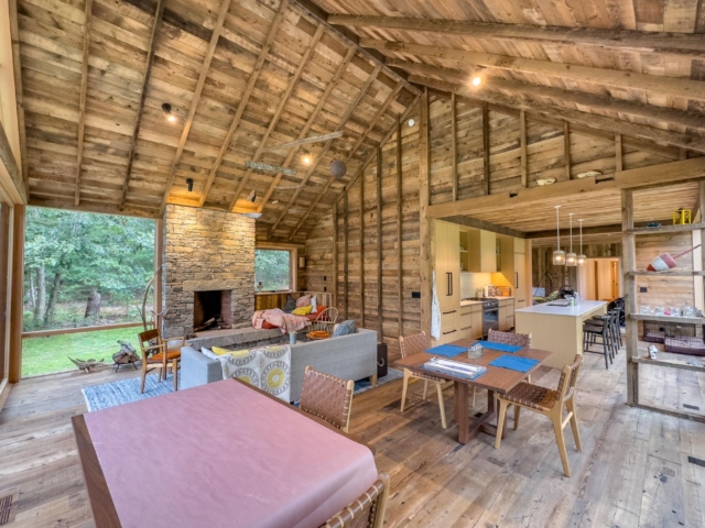 Reclaimed Natural Patina Circular Sawmark Rafters and Studs - Living Room