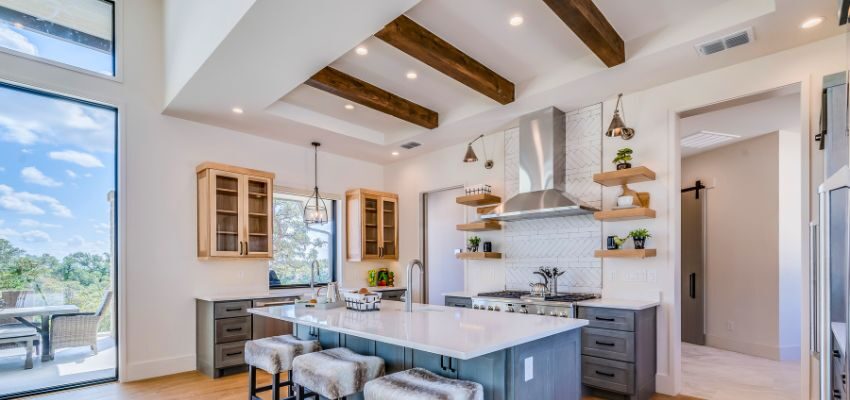 standard ceilingHeight (1) High ceilings create a sense of spaciousness but require more energy for heating and cooling.