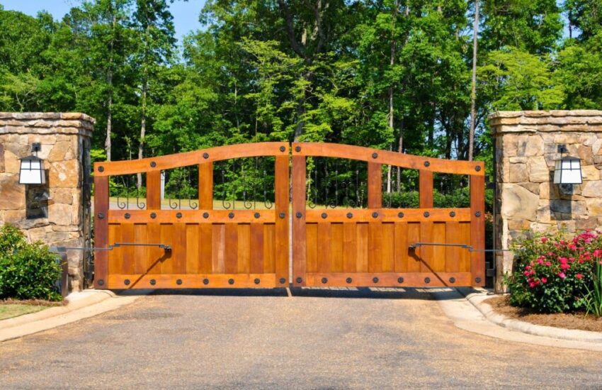 gate ideas wood fence (2) A wood fence gate brings timeless charm.
