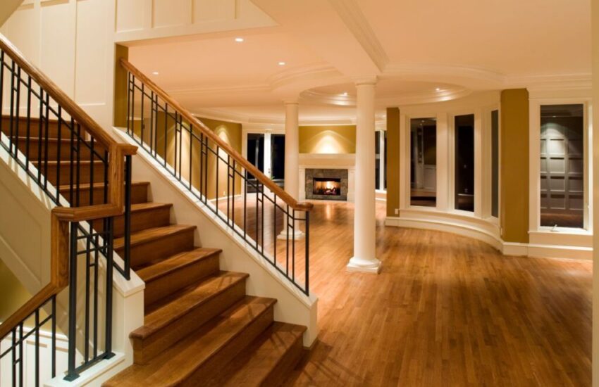 A light wood flooring that has always gained popularity for its timeless appeal.