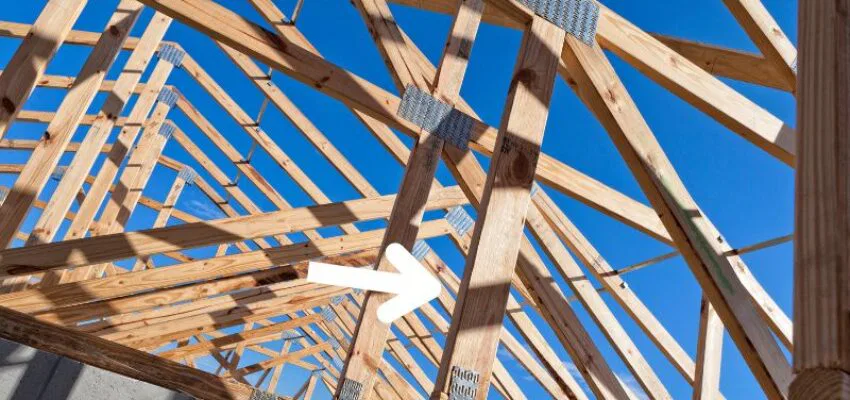 Hip trusses are used for creating hipped roofs. For those who don’t know, this style of roofing slopes on all sides, making it resistant to heavy rain and snow.