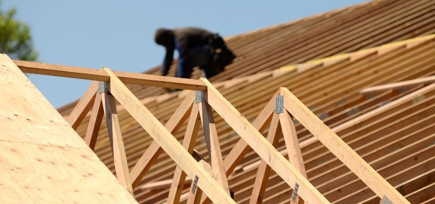 trusses vs rafters (3) Trusses are versatile and suit most roof styles.
