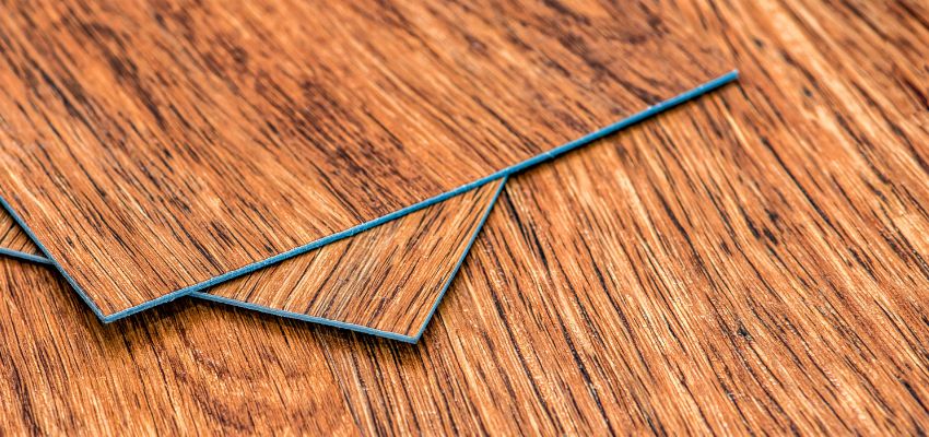 The house has vinyl flooring.