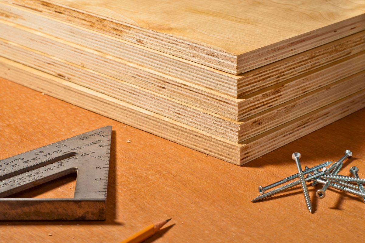 Plywood grades are a standardized system that classifies the quality of a panel’s wood veneers.