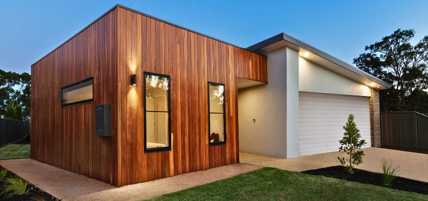 Timber cladding offers a unique blend of natural beauty, insulation, and sustainability.